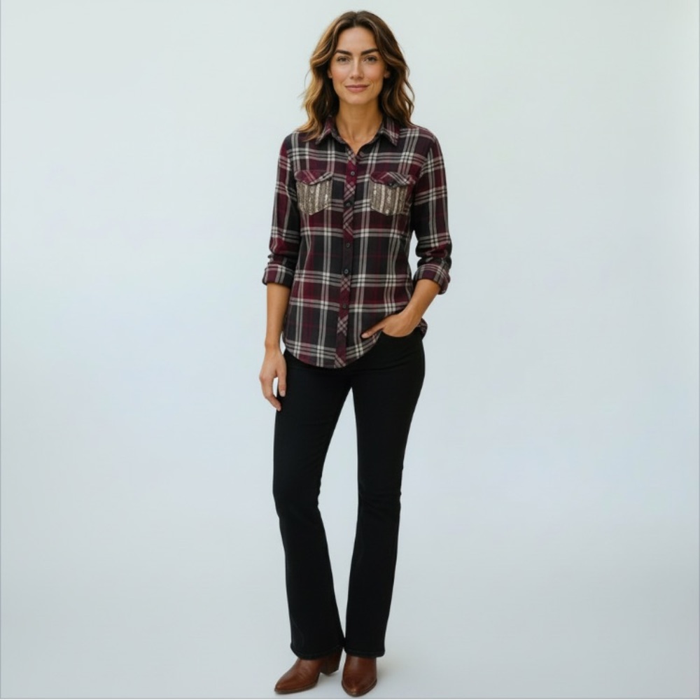 MUDD Women's Long Sleeve Plaid Shirt Size S